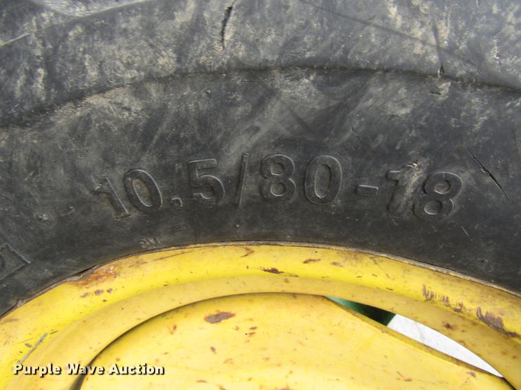 image for item DE5899 2001 John Deere 6410 tractor