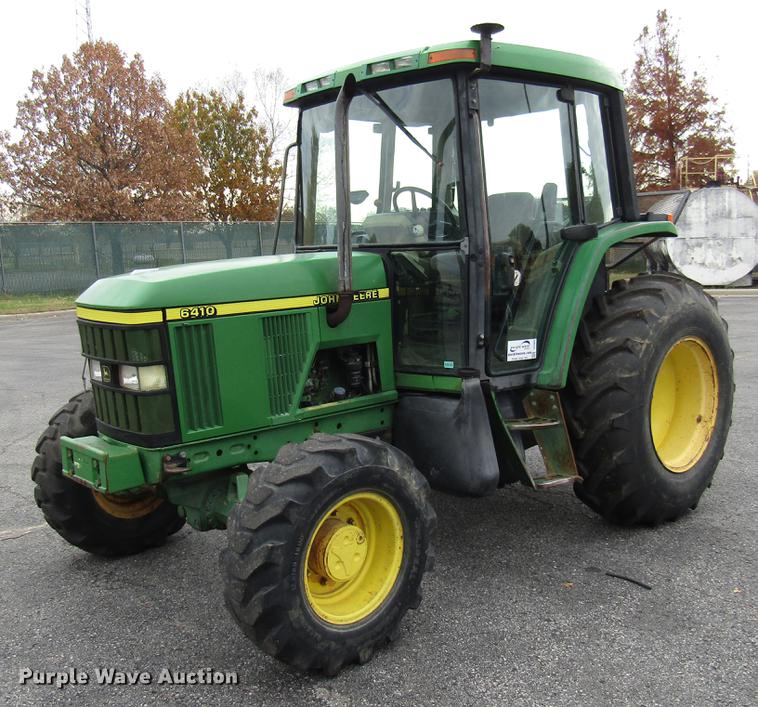image for item DE5900 2001 John Deere 6410 MFWD tractor