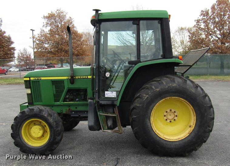 image for item DE5900 2001 John Deere 6410 MFWD tractor