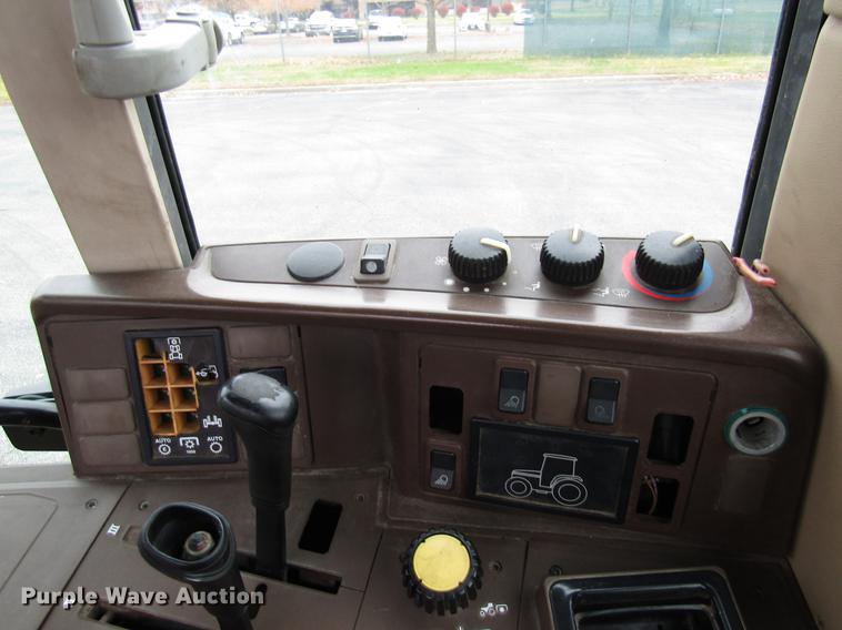 image for item DE5900 2001 John Deere 6410 MFWD tractor