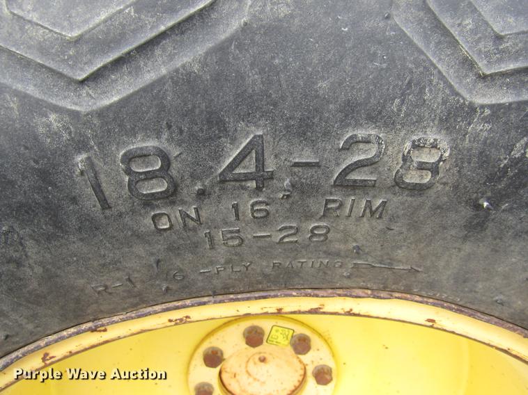 image for item DE5900 2001 John Deere 6410 MFWD tractor