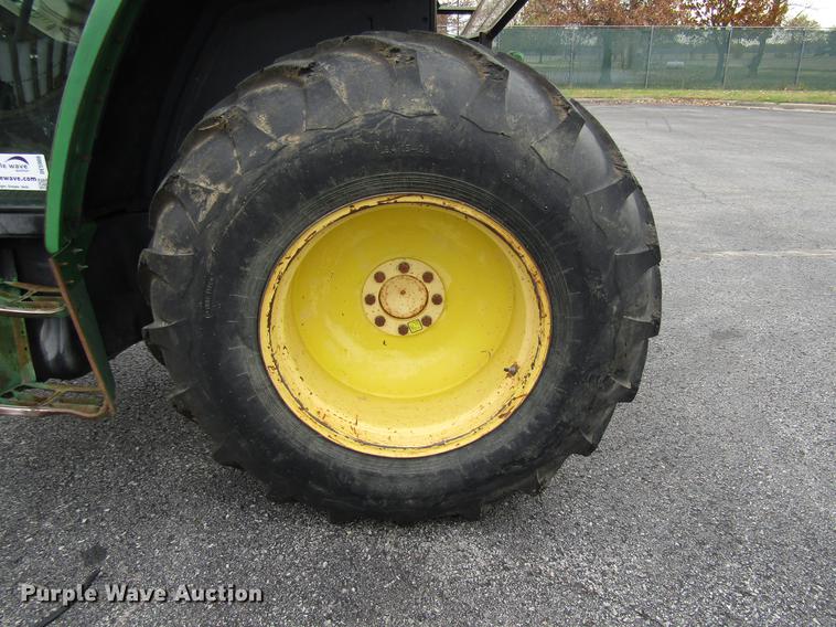 image for item DE5900 2001 John Deere 6410 MFWD tractor