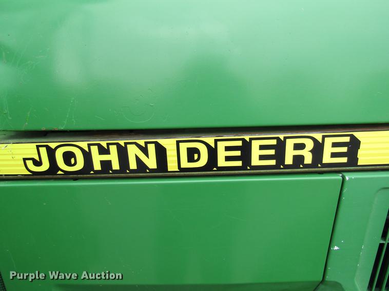 image for item DE5900 2001 John Deere 6410 MFWD tractor