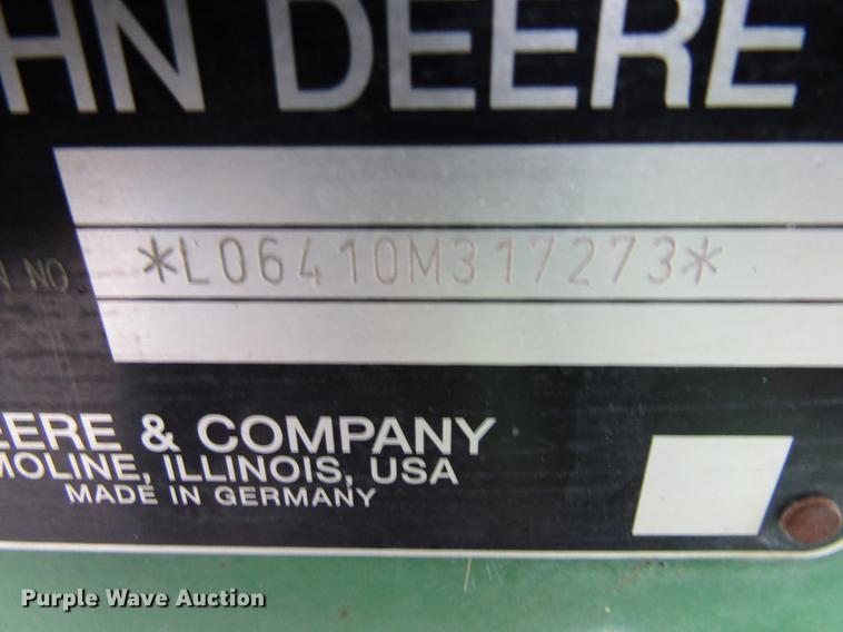 image for item DE5900 2001 John Deere 6410 MFWD tractor