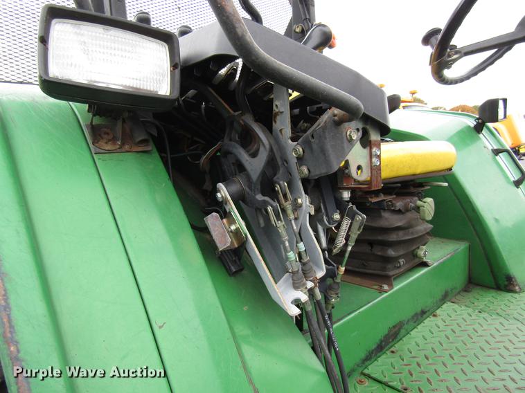 image for item DE5902 2001 John Deere 6410 tractor