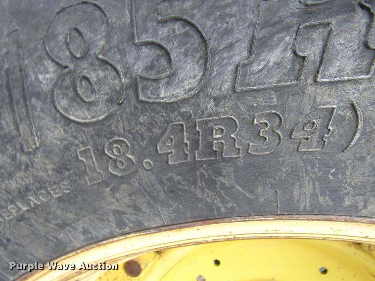 image for item DE5902 2001 John Deere 6410 tractor