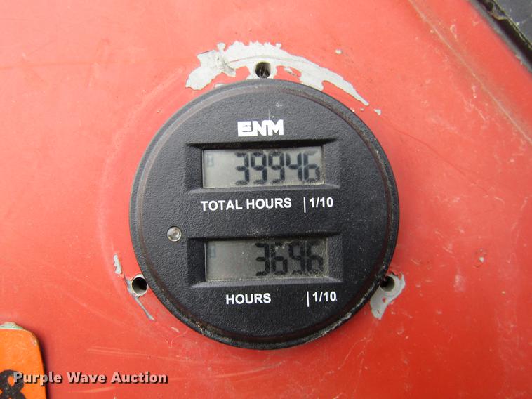 image for item DE5903 2000 Massey-Ferguson 4263 tractor