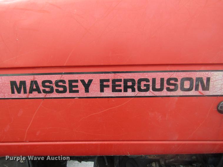 image for item DE5903 2000 Massey-Ferguson 4263 tractor