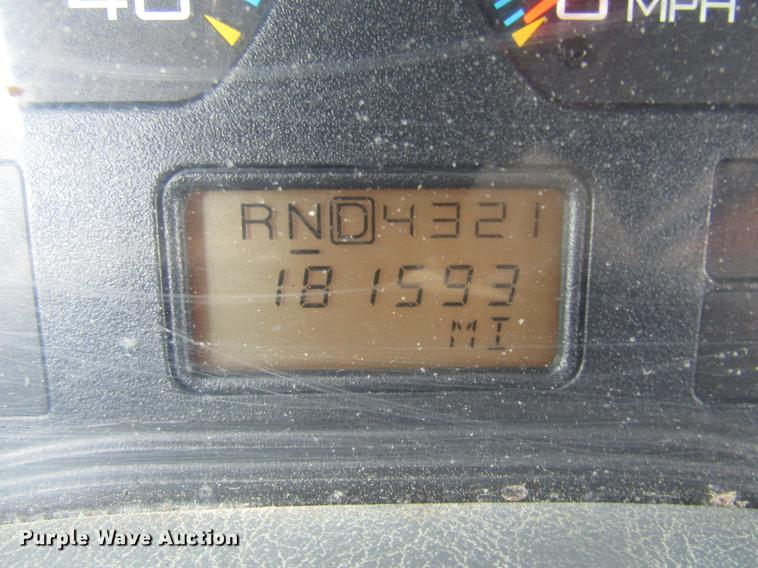 image for item DE5905 2005 International 7400 dump truck