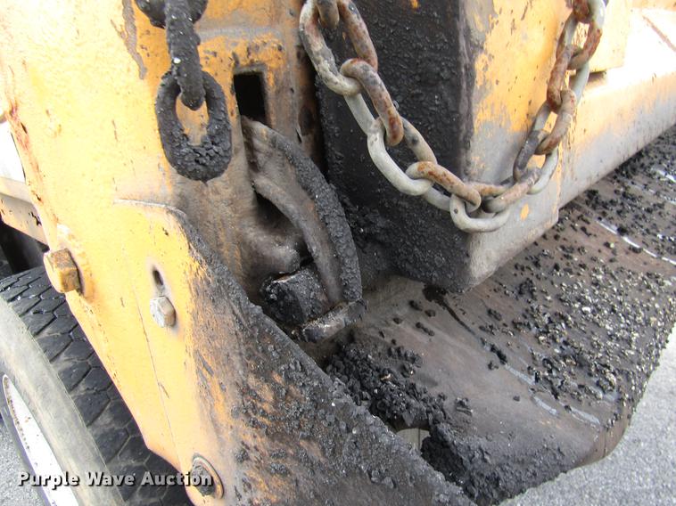 image for item DE5905 2005 International 7400 dump truck