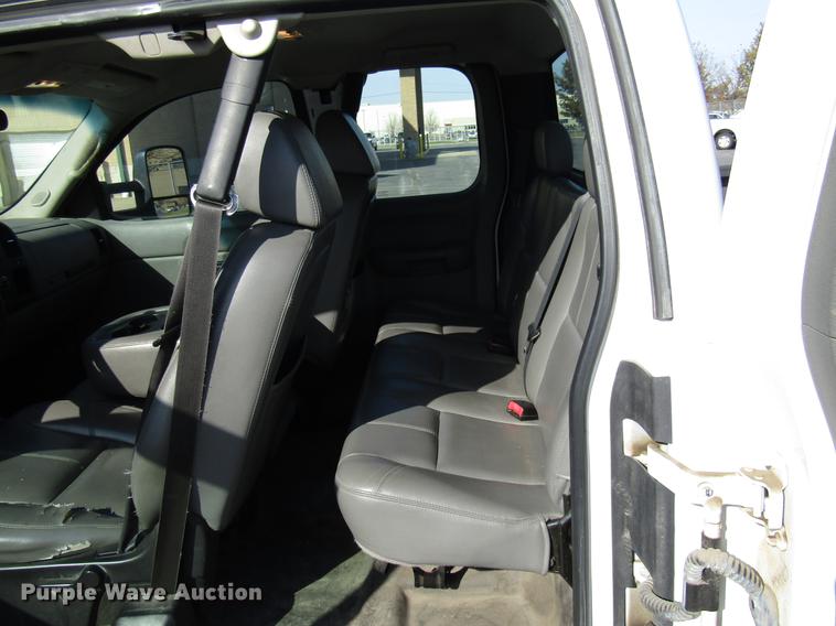 image for item DE5907 2007 Chevrolet Silverado 1500 Ext. Cab pickup truck