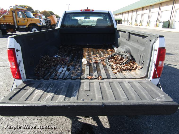 image for item DE5907 2007 Chevrolet Silverado 1500 Ext. Cab pickup truck