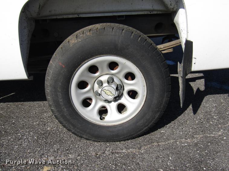image for item DE5907 2007 Chevrolet Silverado 1500 Ext. Cab pickup truck