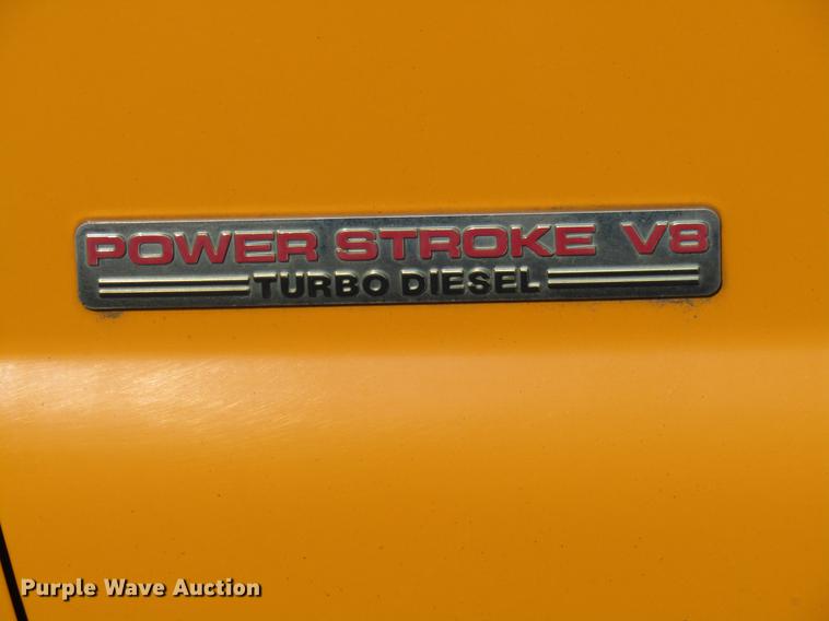 image for item DE5908 2004 Ford F550 bucket truck