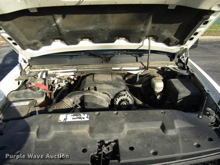 image for item DE5913 2007 Chevrolet Silverado 1500 pickup truck