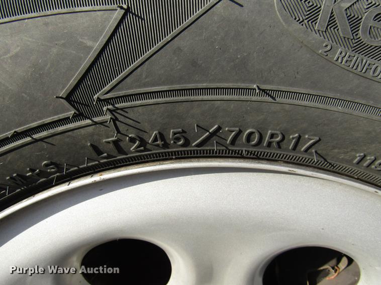 image for item DE5913 2007 Chevrolet Silverado 1500 pickup truck