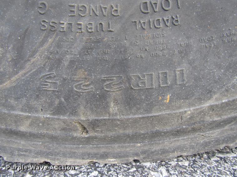 image for item DE5914 2002 International 4900 dump truck