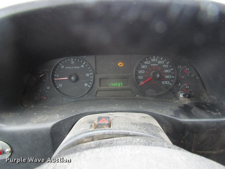 image for item DE5916 2006 Ford F450 Super Duty Crew Cab dump truck