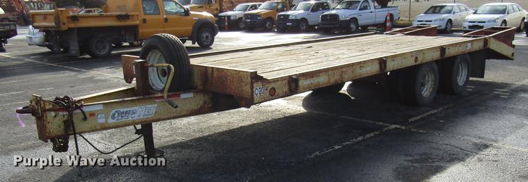 image for item DE5917 1997 Towmaster CC-20 equipment trailer