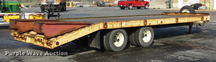 image for item DE5917 1997 Towmaster CC-20 equipment trailer