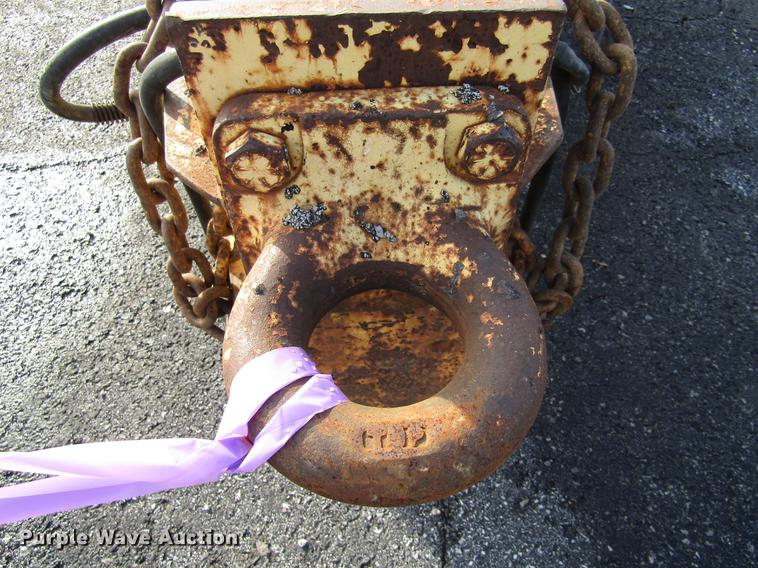 image for item DE5917 1997 Towmaster CC-20 equipment trailer