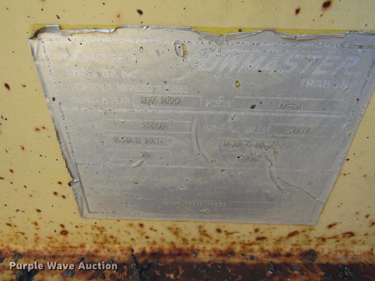 image for item DE5917 1997 Towmaster CC-20 equipment trailer