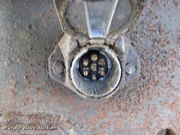 image for item DE5919 2002 International dump truck