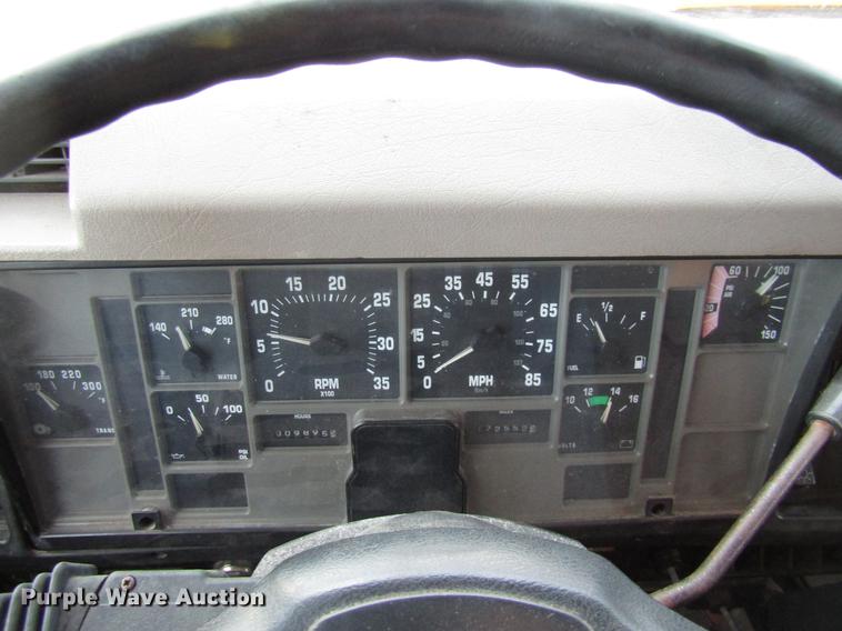 image for item DE5920 2002 International 2554 dump truck