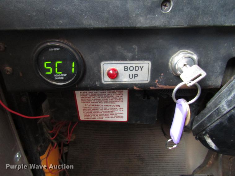 image for item DE5920 2002 International 2554 dump truck