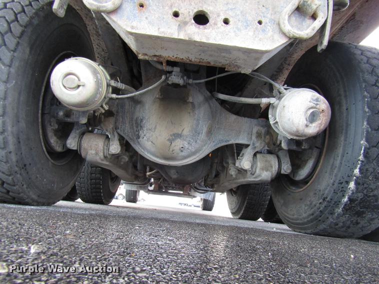 image for item DE5920 2002 International 2554 dump truck