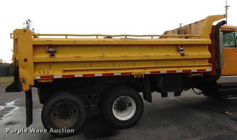 image for item DE5920 2002 International 2554 dump truck