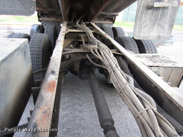 image for item DE5920 2002 International 2554 dump truck