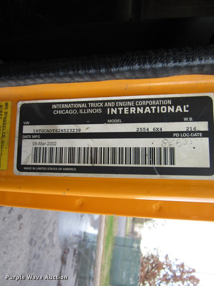 image for item DE5920 2002 International 2554 dump truck