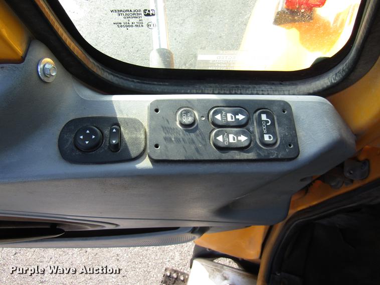 image for item DE5921 2006 International 7400 dump truck