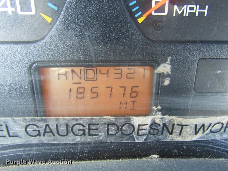 image for item DE5921 2006 International 7400 dump truck