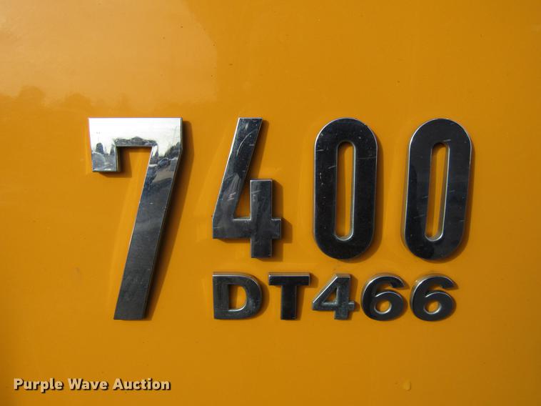 image for item DE5921 2006 International 7400 dump truck