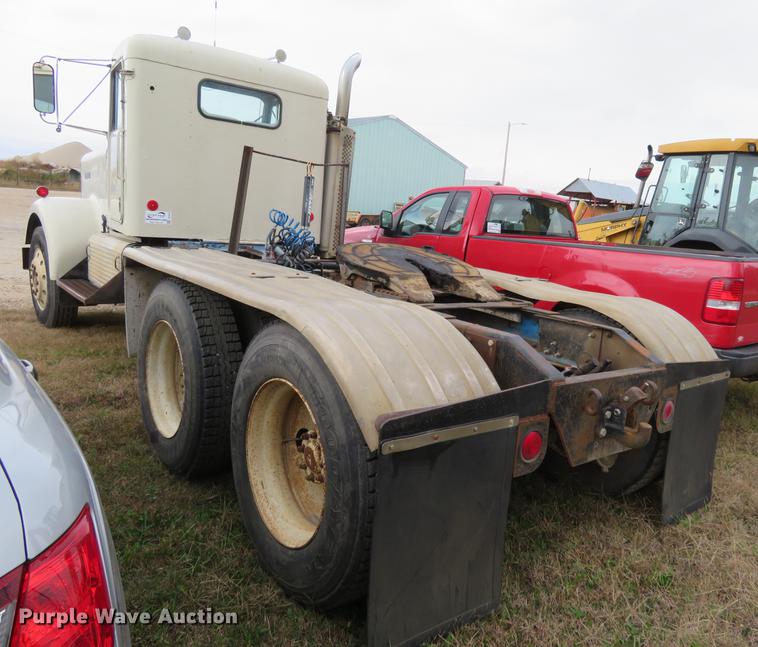 image for item DE6545 1974 Kenworth semi truck