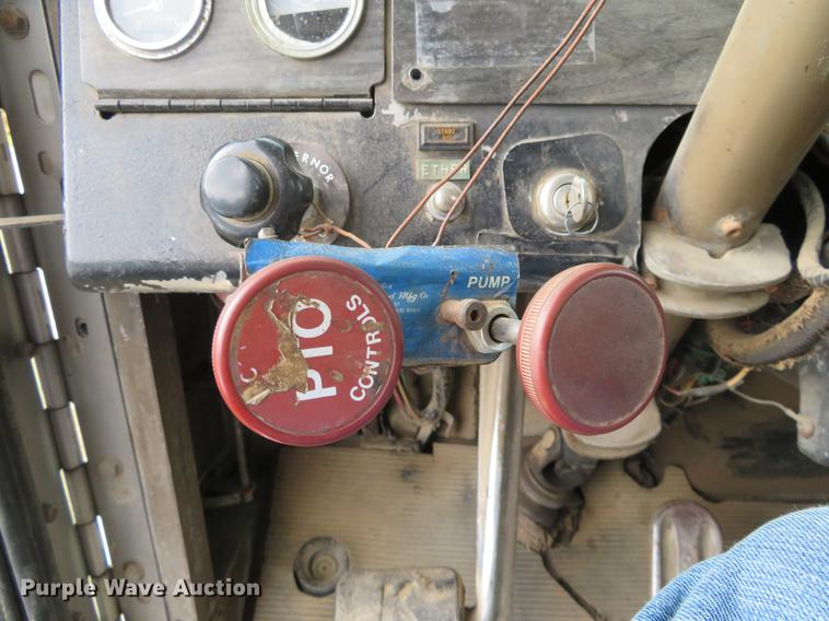 image for item DE6545 1974 Kenworth semi truck