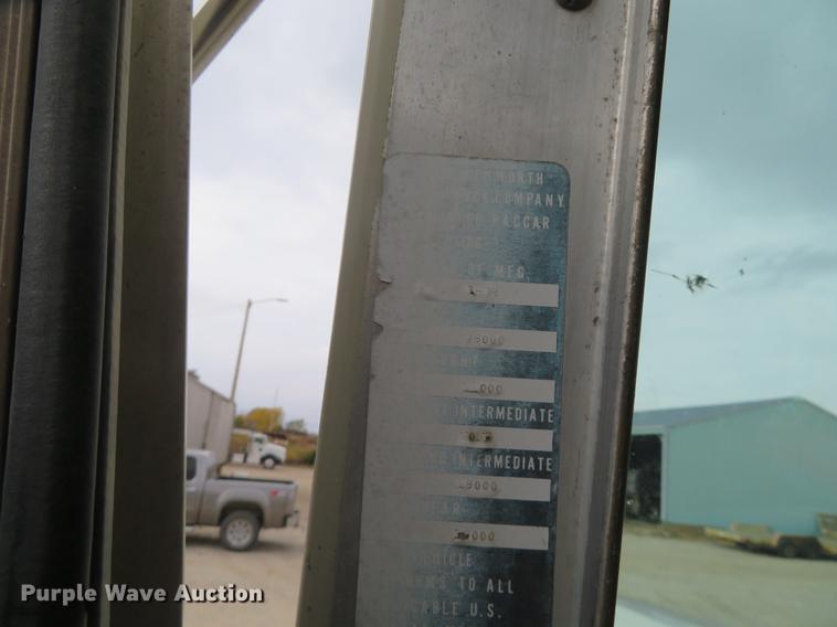 image for item DE6545 1974 Kenworth semi truck