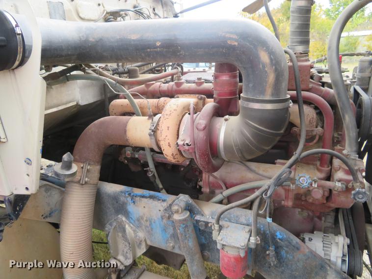 image for item DE6545 1974 Kenworth semi truck