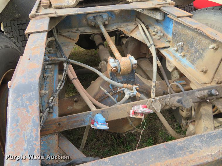 image for item DE6545 1974 Kenworth semi truck