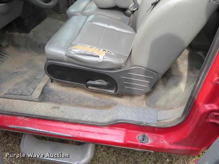 image for item DE6546 2007 Ford F150 pickup truck