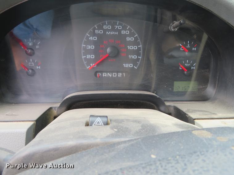 image for item DE6546 2007 Ford F150 pickup truck