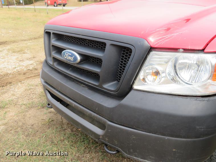 image for item DE6546 2007 Ford F150 pickup truck