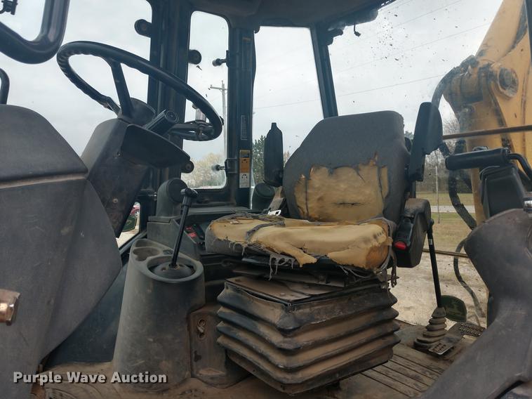 image for item DE6547 2005 John Deere 410G backhoe