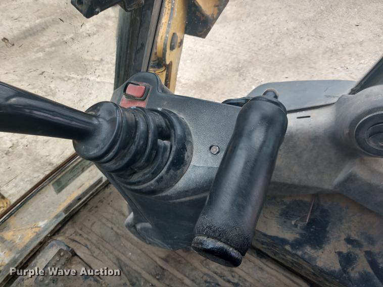 image for item DE6547 2005 John Deere 410G backhoe