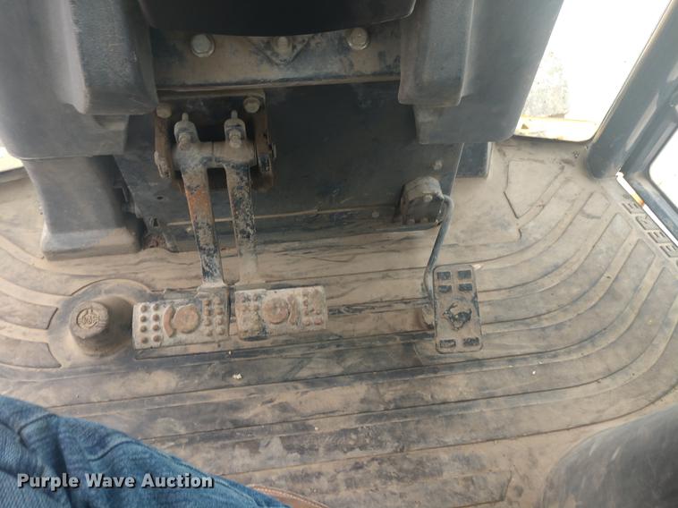 image for item DE6547 2005 John Deere 410G backhoe