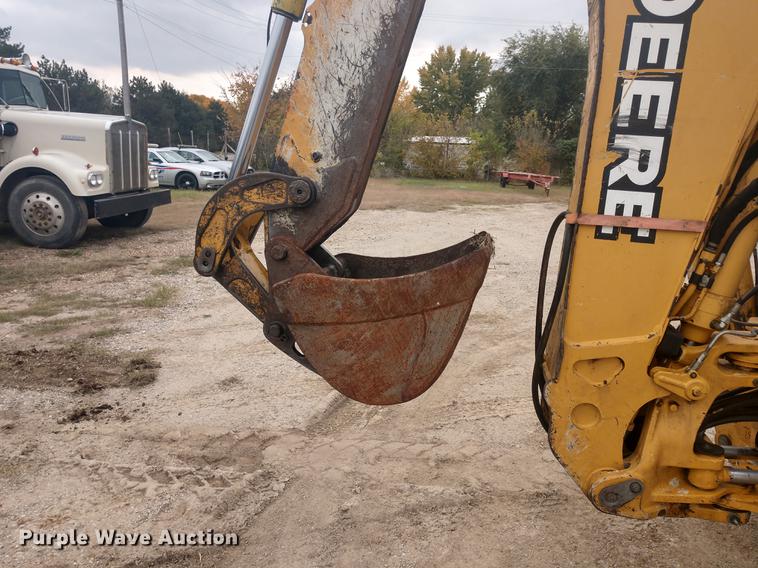 image for item DE6547 2005 John Deere 410G backhoe