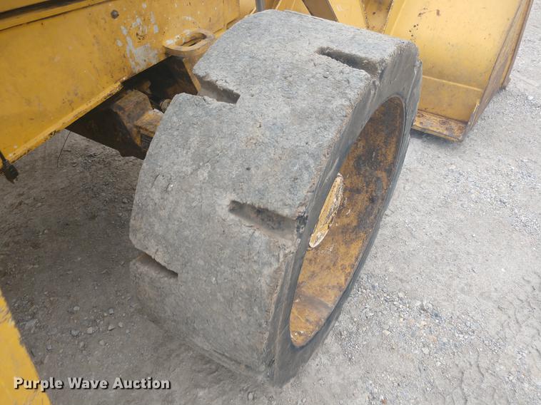 image for item DE6547 2005 John Deere 410G backhoe