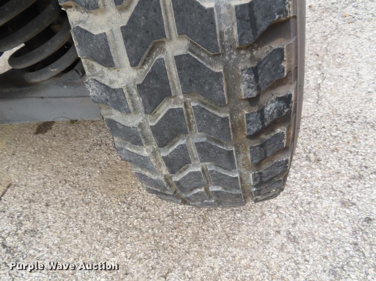 image for item DN9201 1989 Am General M998 H1 Hummer humvee